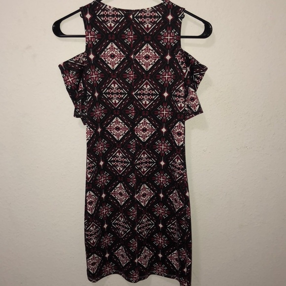 red, white. Black patterned dress - Picture 4 of 4